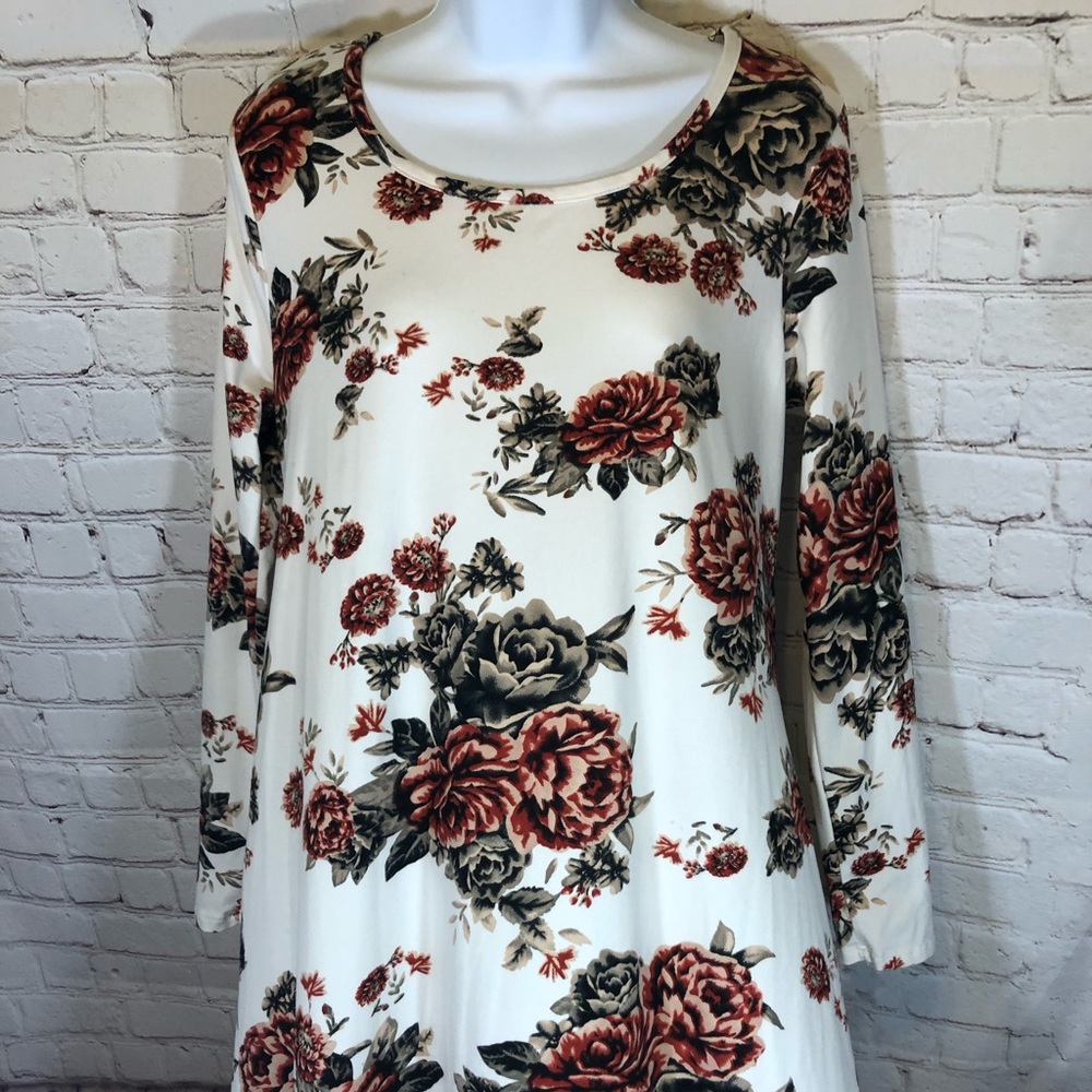 Long sleeved dress